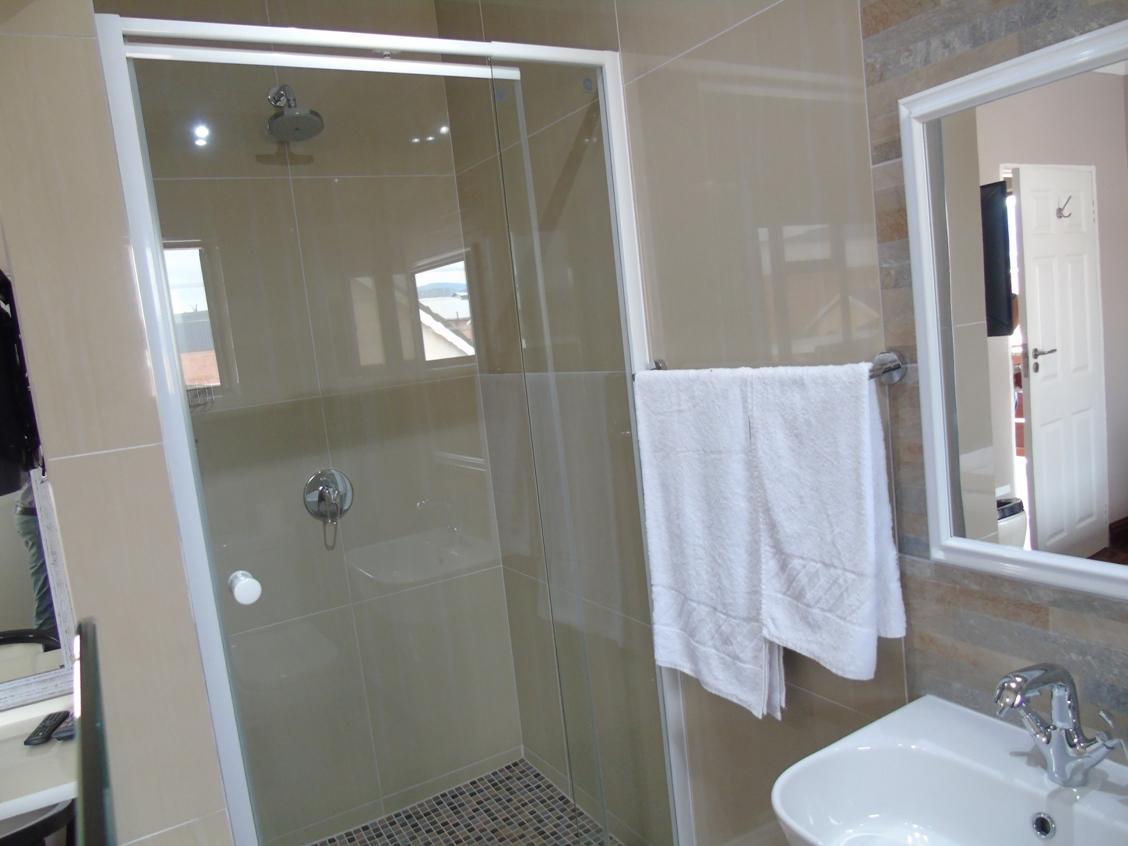 The Musafer Travel Lodge Pietermaritzburg Exteriör bild